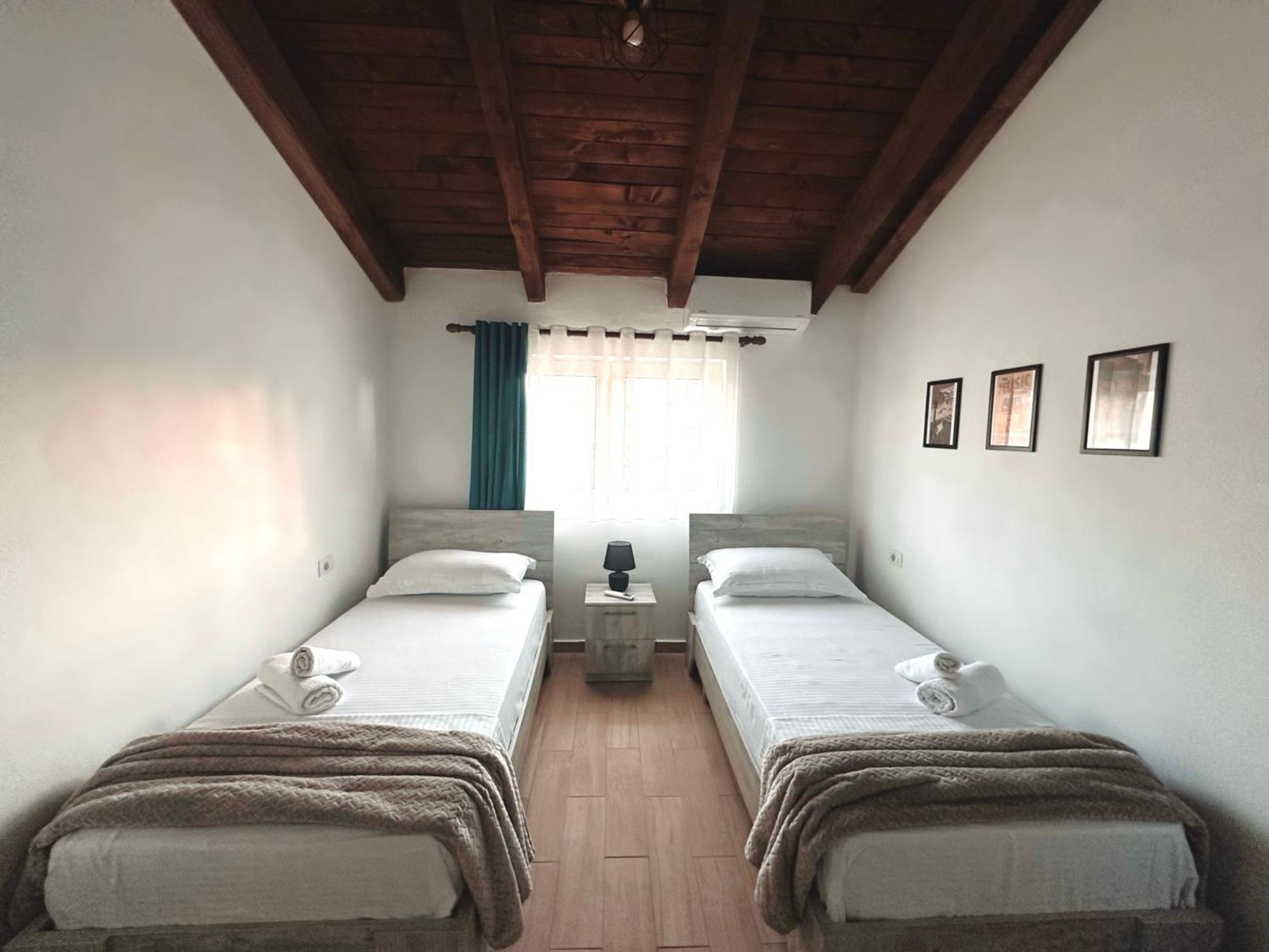 Js House Shkoder 1公寓 外观 照片