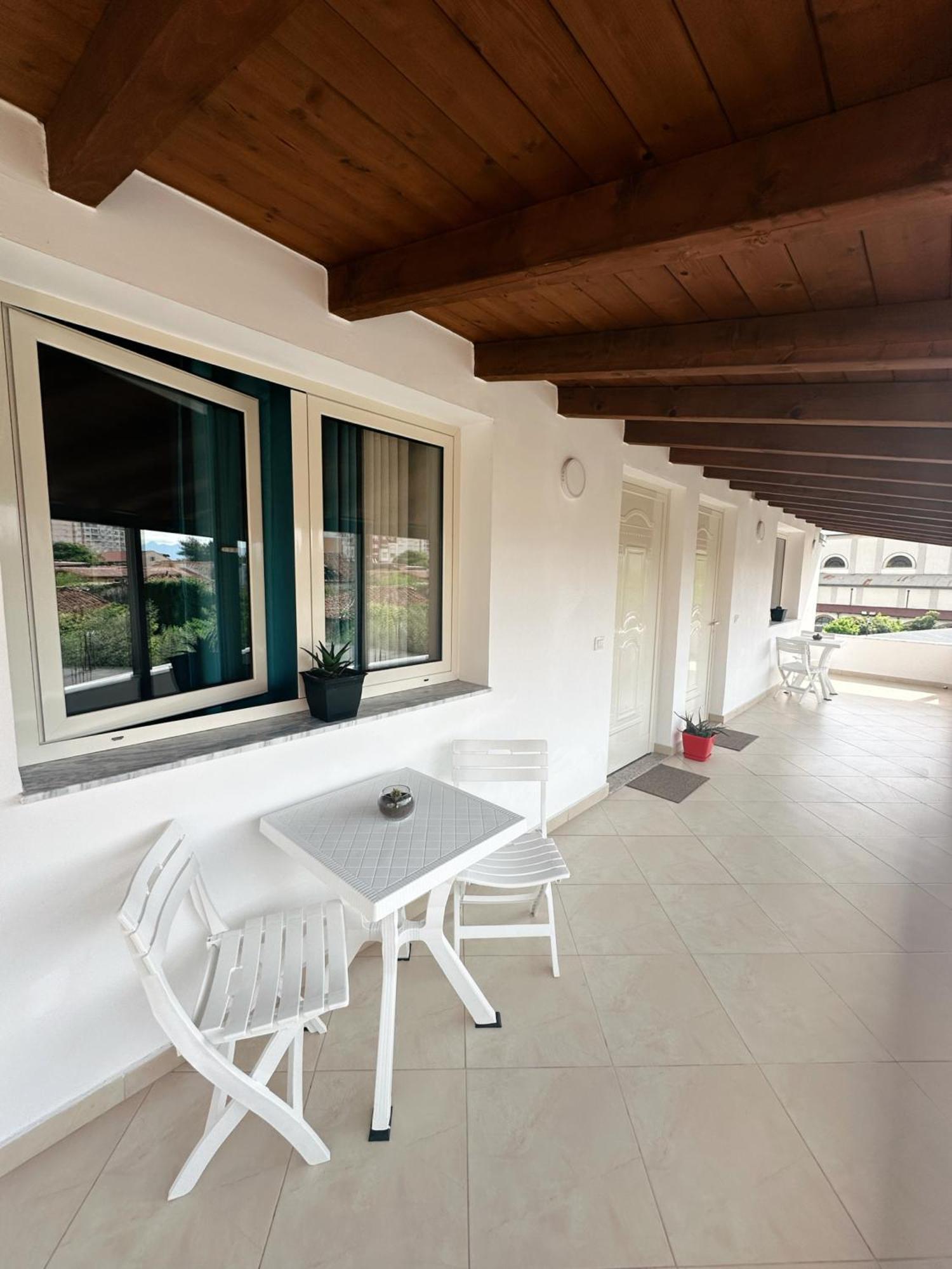 Js House Shkoder 1公寓 外观 照片