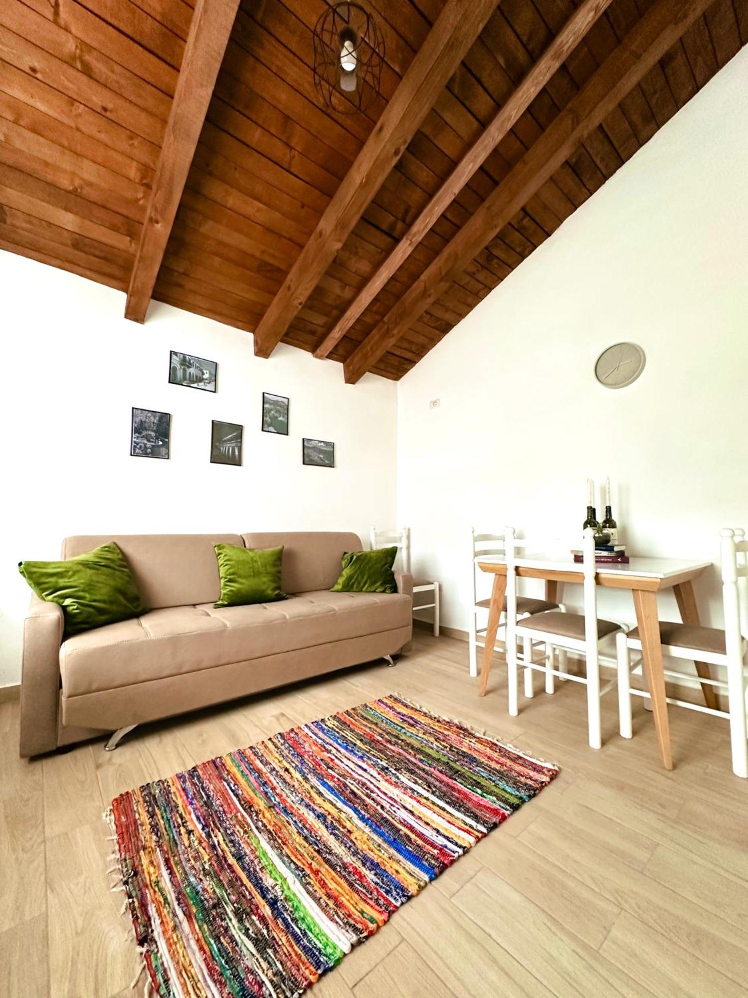 Js House Shkoder 1公寓 外观 照片